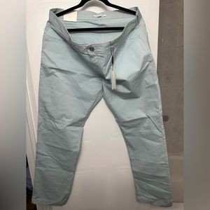 Calvin Kleins Slim fit men’s dress pants NWT